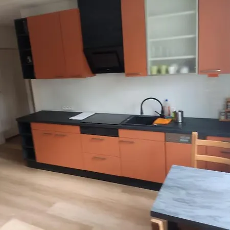 Apartman Dwupoziomowe Mieszkanie W Willowej Dzielnicy